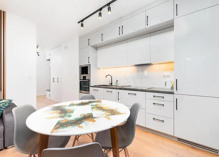 Klobucka 27 -a By Homeprime Warszawa